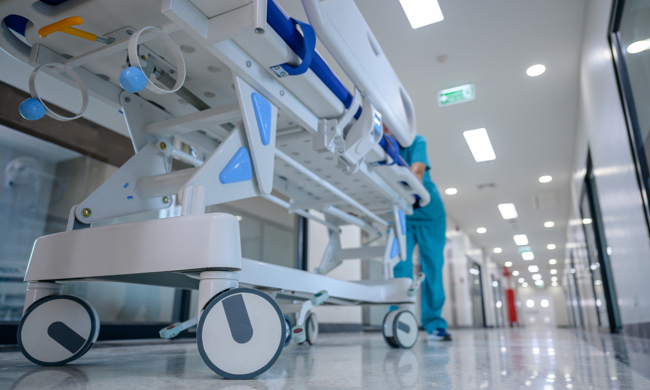 MEDICINSKE SESTRE POKRENULE SVOJU ISTRAGU Više koleginica sa odeljenja dobilo tumor mozga, bolnica "pere ruke..."