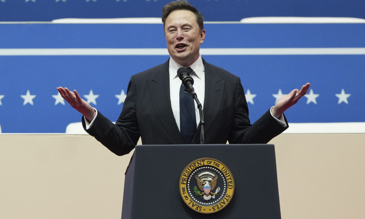 MASK JE POSTAO NARKOMAN Rad za Trampa ga gurnuo u ponor života - pogledajte koliko je loše!