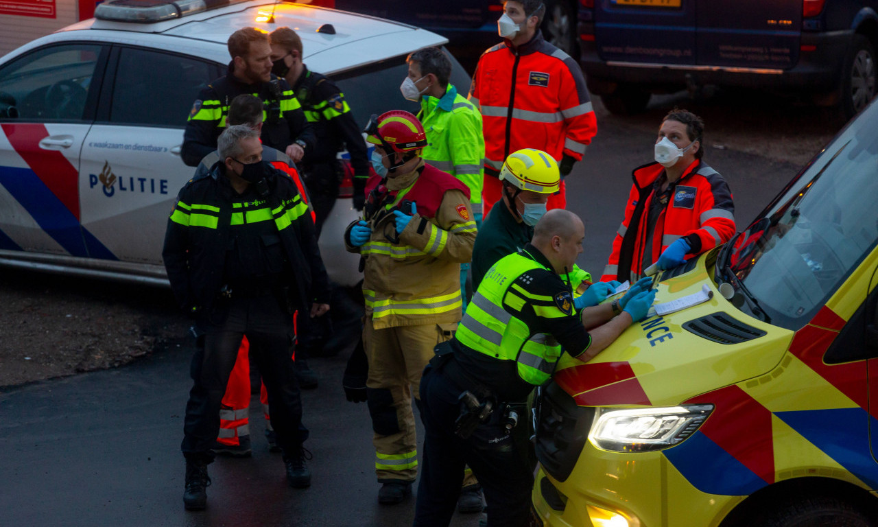 HOROR NA BOŽIĆNOJ PARADI: Automobilom pokosio ljude, ima povređenih (FOTO)