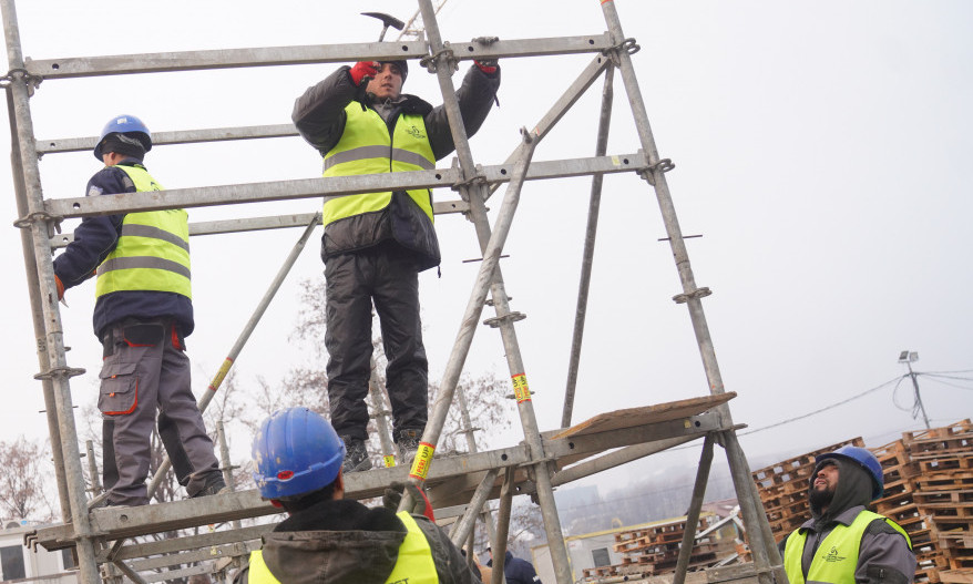 ŠTA SE DEŠAVA SA GRADILIŠTEM U KNEZA MILOŠA? Inspekcija je donela odluku posle žalbi stanara iz centra prestonice!