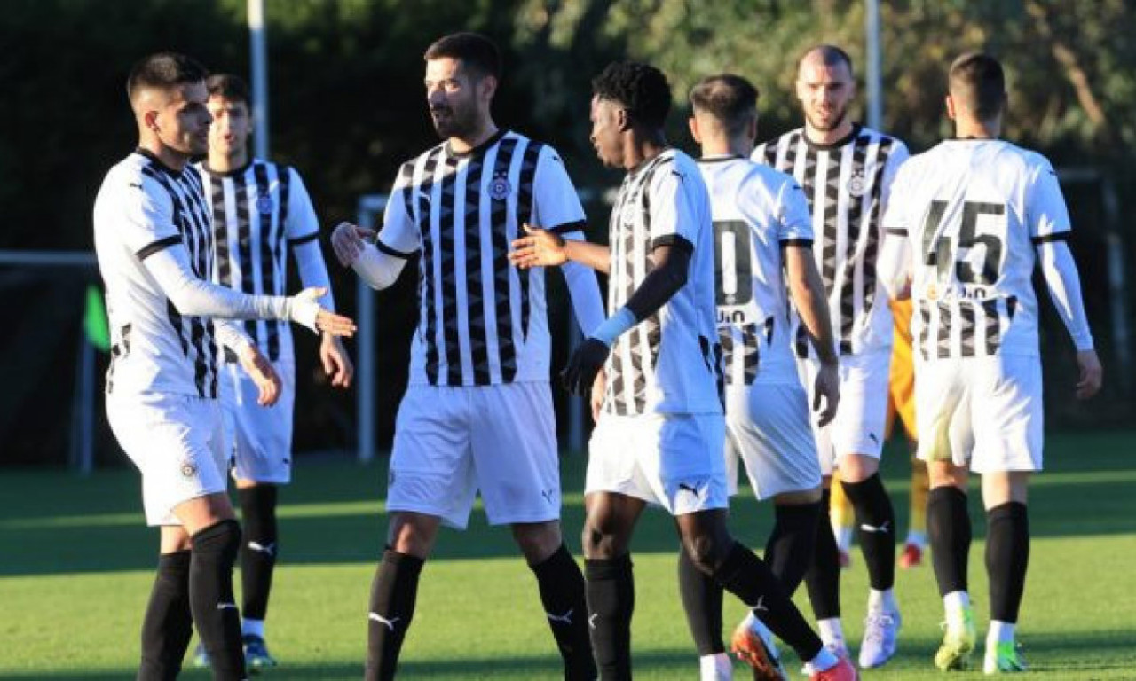 VEROVALI ILI NE: Partizan duguje ogroman novac Mujakiću, ali samo u engleskoj verziji ugovora