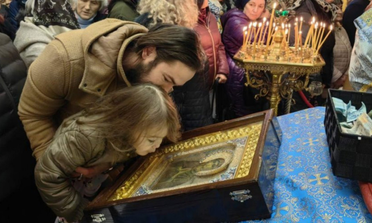 SUTRA JE CRVENO SLOVO Veliki praznik Vavedenje Presvete Bogorodice, hramovna slava Hilandara