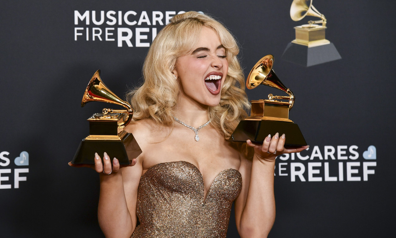 DNEVNI HOROSKOP ZA 26. SEPTEMBAR Lavovi osvajaju simpatiju, Vage pokušavaju da flertuju, Rakovi spremni da napuste posao