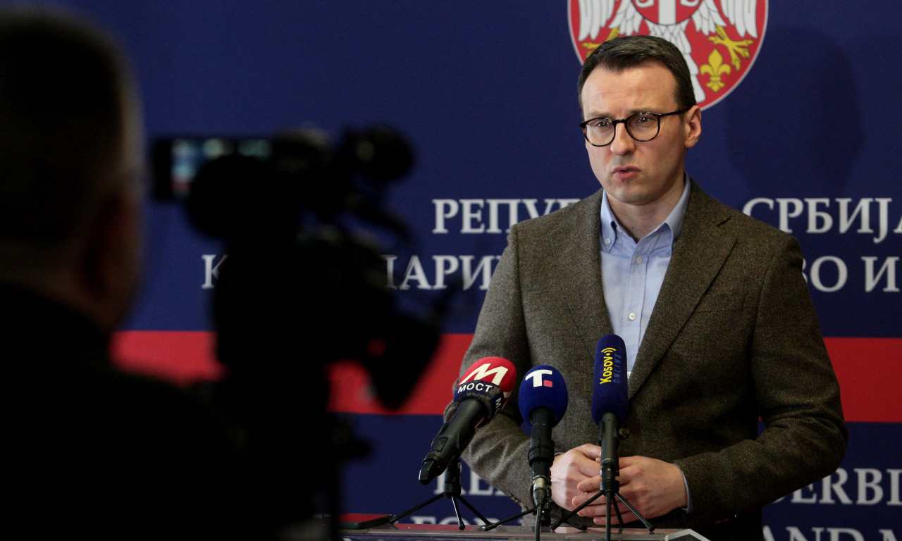 PETKOVIĆ U RAŠKI SA ČELNICIMA SRPSKE LISTE Govori se o bezbednosnoj situaciji u srpskim sredinama na KiM