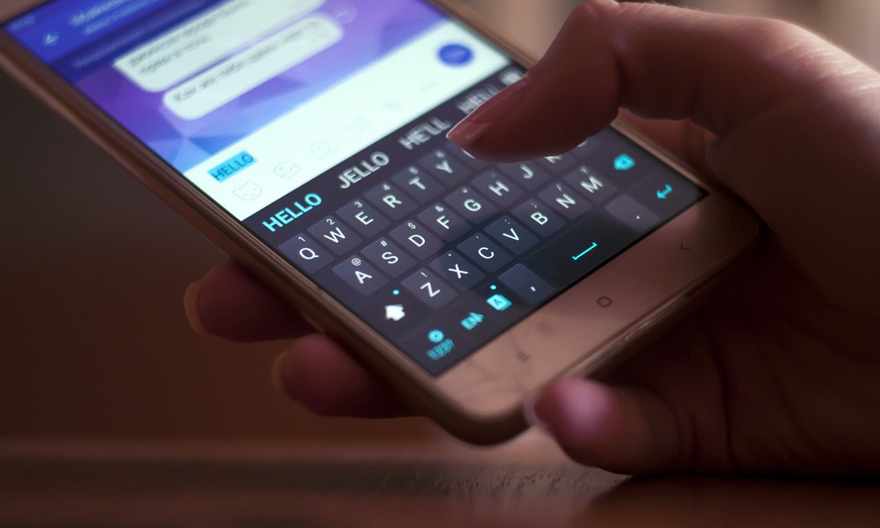 OGLASILA SE POLICIJA U ZAJEČARU Istražuju se preteće poruke u Viber grupi učenika srednje škole