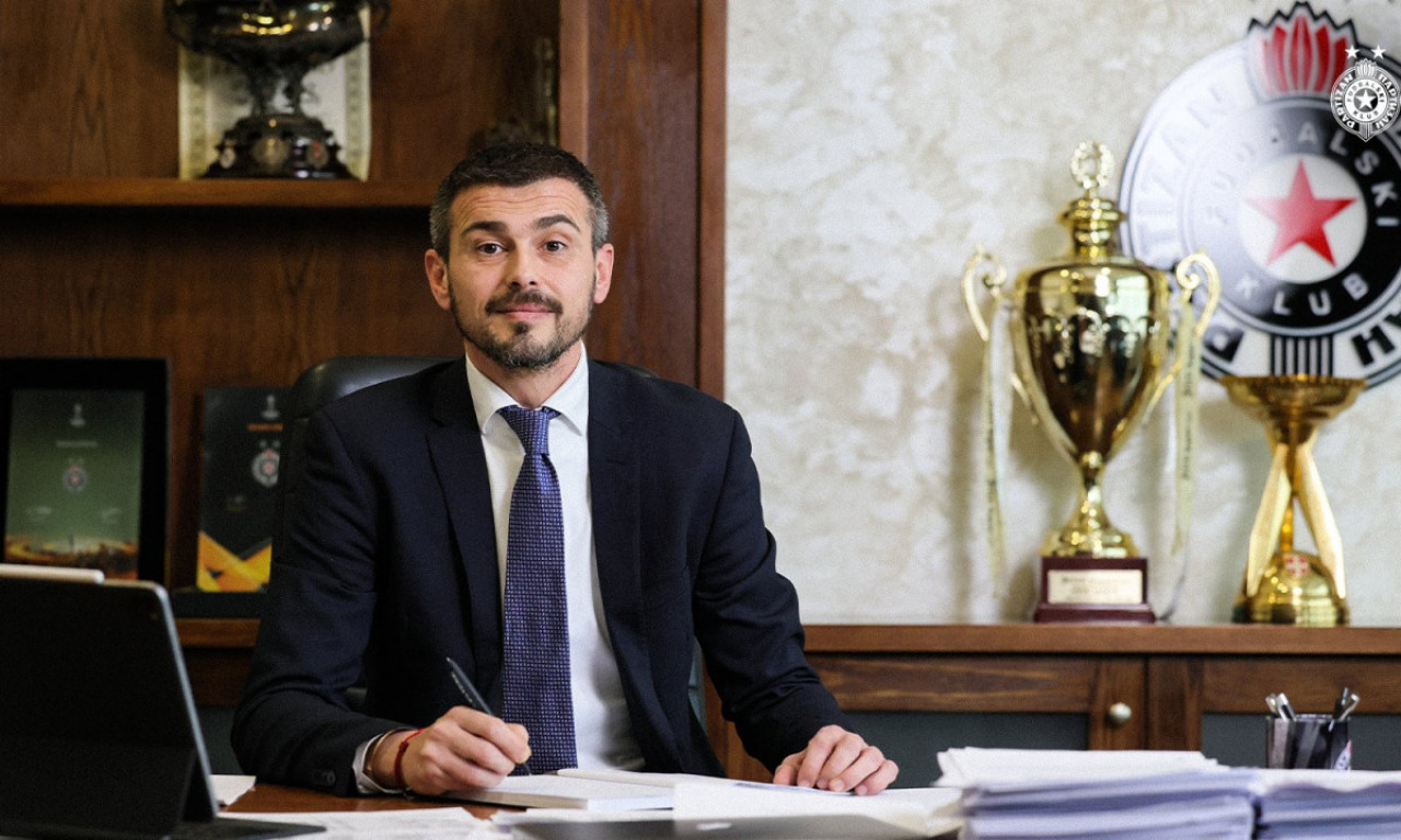 BRAVO ZA POTEZ: Lazović se odrekao plate kako bi Grobarima kupio karte za duel sa IMT-om
