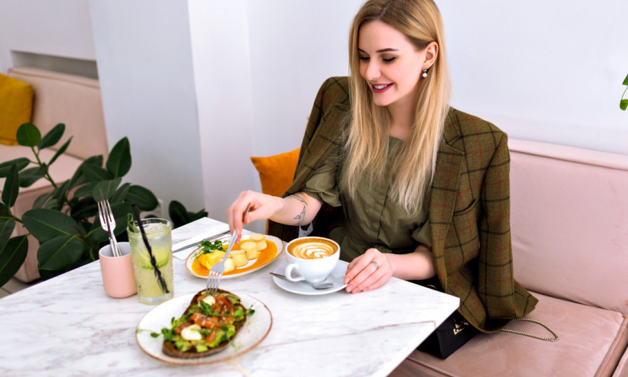 KADA BI ZNALI ŠTA SE SVE KRIJE U OVOME, NIKADA TO NE BI NARUČILI U RESTORANU Puno je bakterija i fekalija!