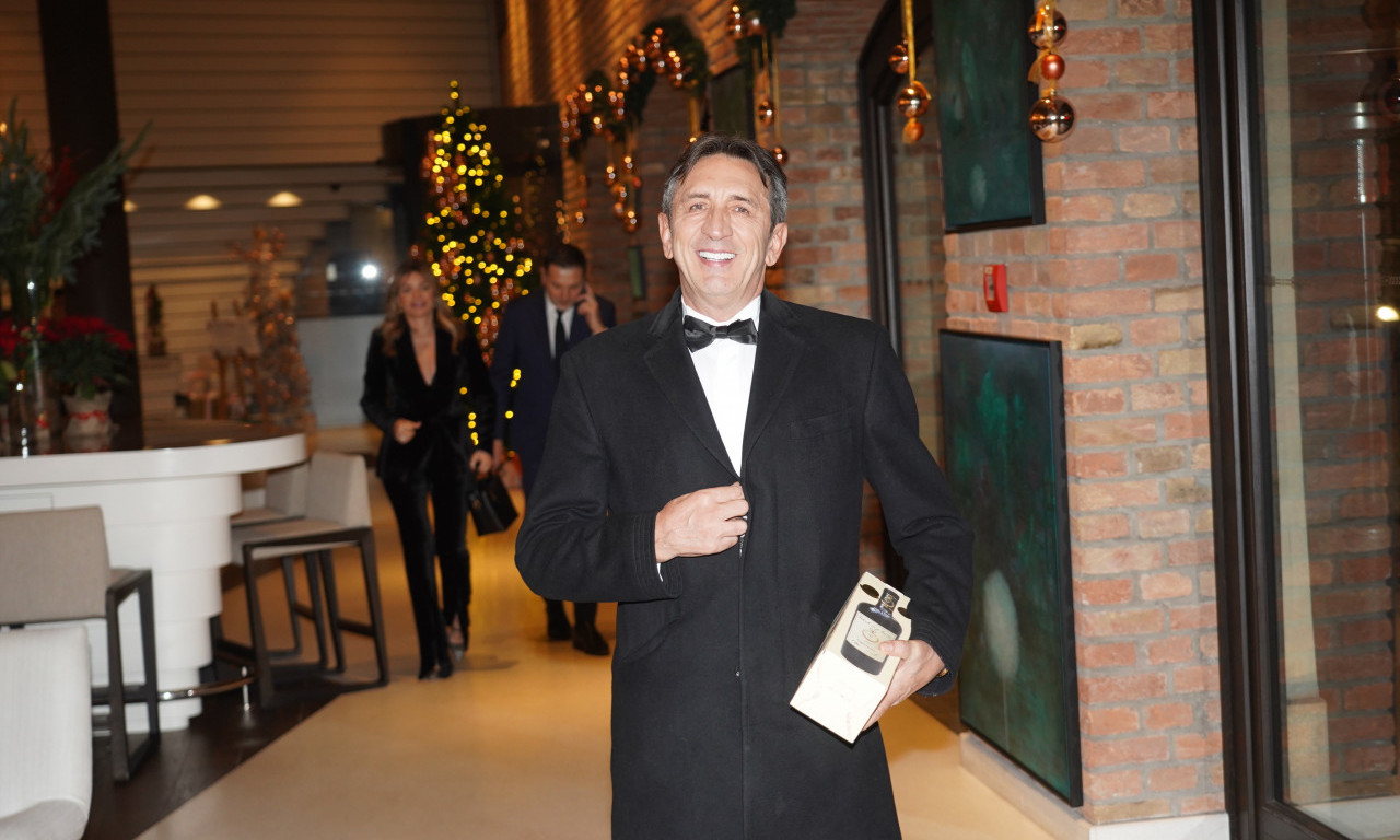ŽIKA JAKŠIĆ HITNO HOSPITALIZOVAN!