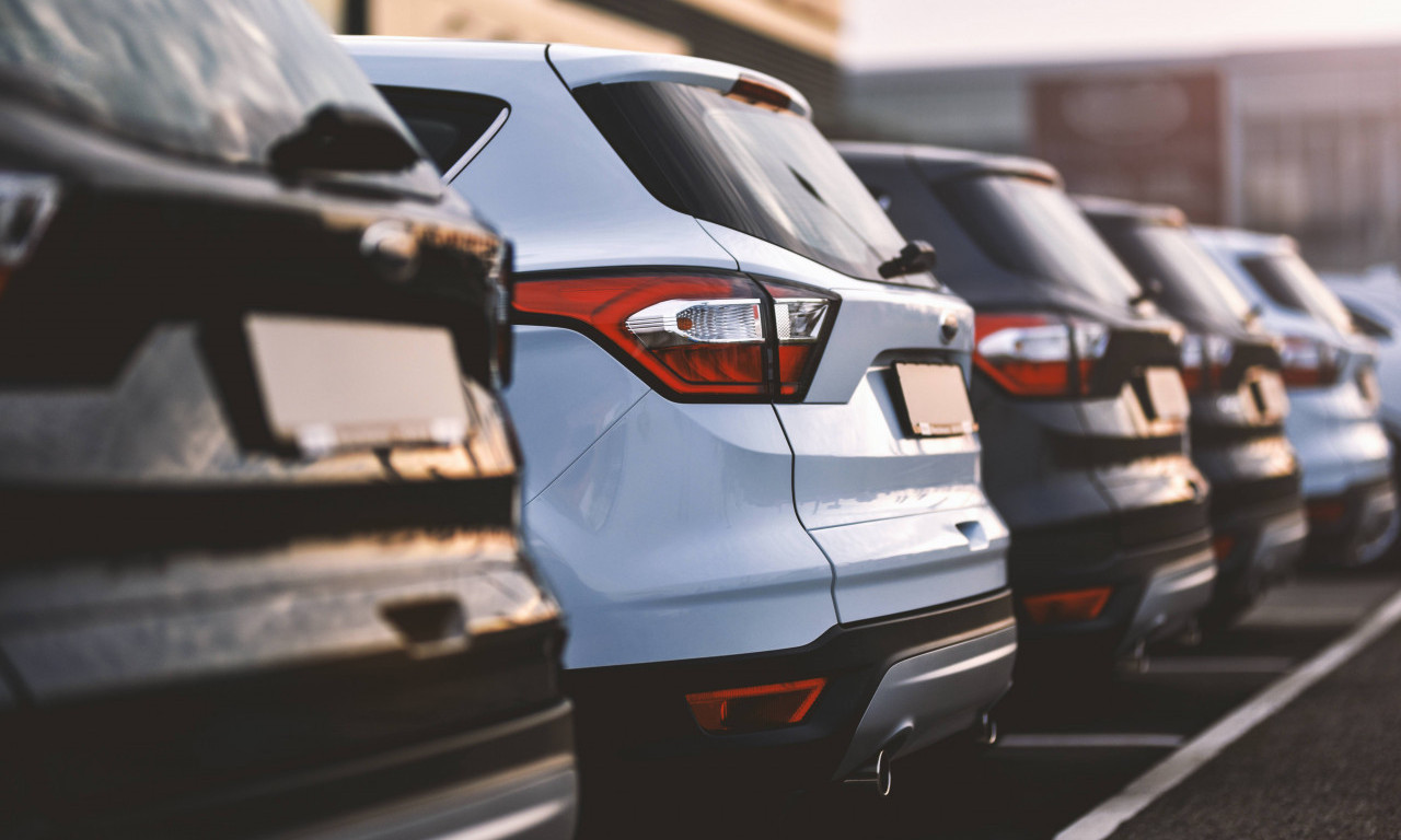 APEL PARKING SERVISA ZA SVE VOZAČE: Pomerite vozila sa trase Beogradskog maratona, evo do kada je rok