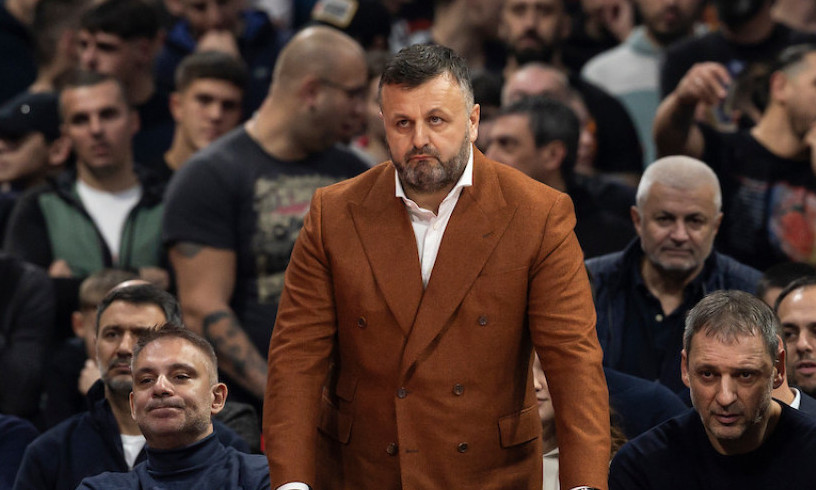 PLATIŠ IM DA TE KRADU... Predsednik Crvene zvezde zagrmeo posle utakmice u Minhenu: Sramota!