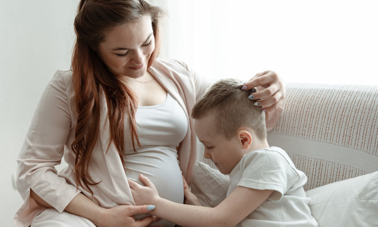 MILIONI ZA MAJKE U SRBIJI Ministarka Žarić Kovačević najavila rekordne subvencije