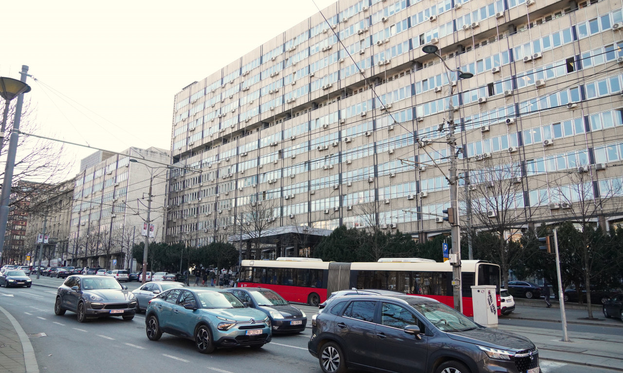 MINISTARSTVO PROSVETE O HORORU U BEOGRADSKOJ ŠKOLI: "Preduzećemo sve mere, najvažnije je da je učenik dobro"