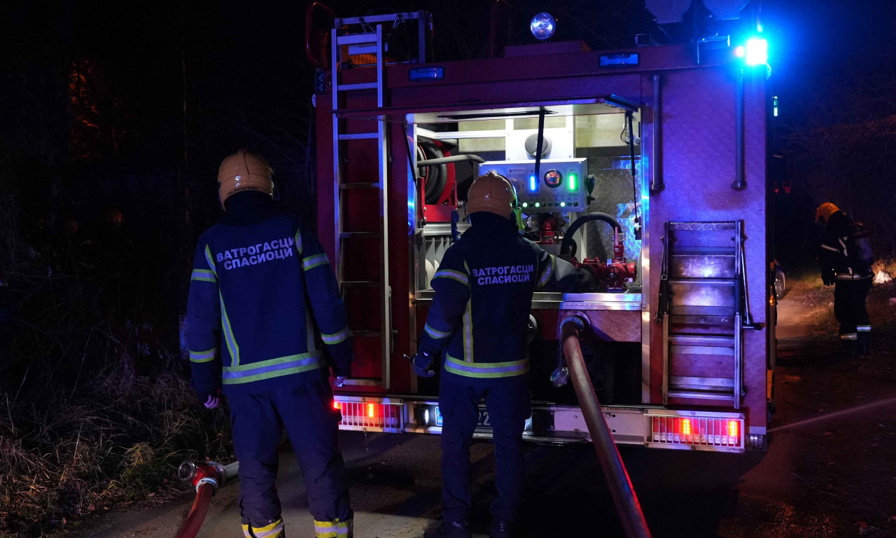 CISTERNE PUNE NAFTE ISKLIZNULE IZ ŠINA KOD KOSJERIĆA Poznato da li je došlo do izlivanja, pogledajte prve snimke (VIDEO)