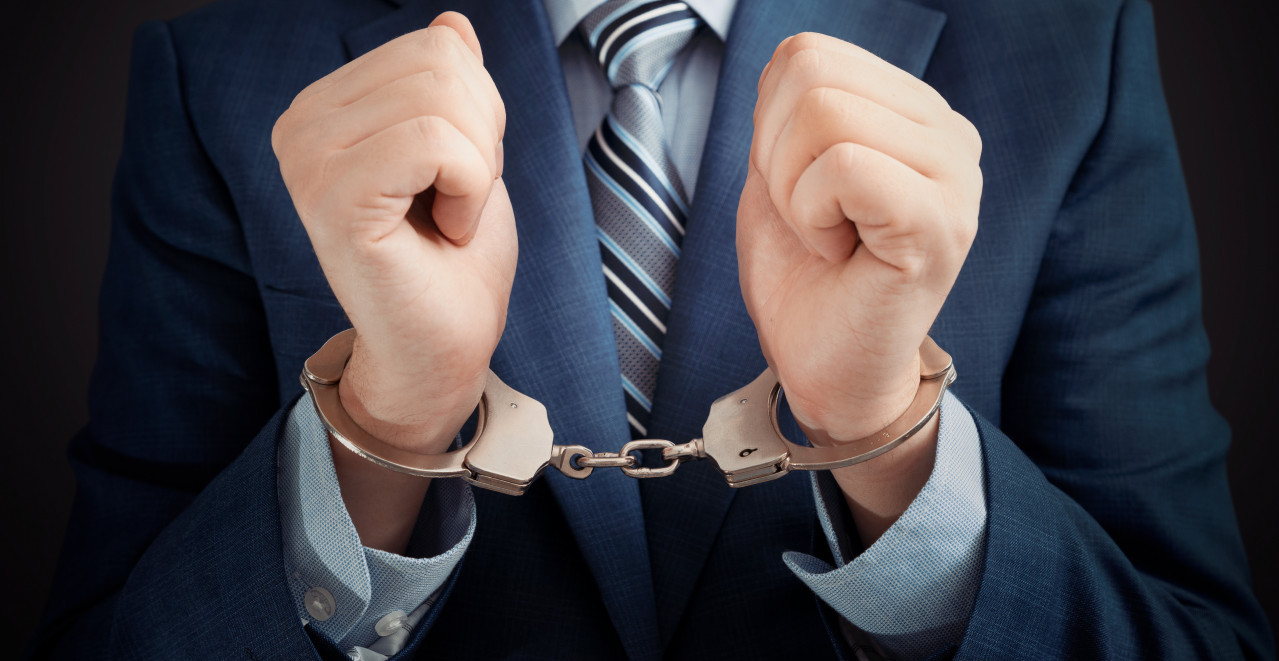 VELIKA AKCIJA POLICIJE U SMEDEREVU Uhapšeni direktori, ojadili državu za milione!