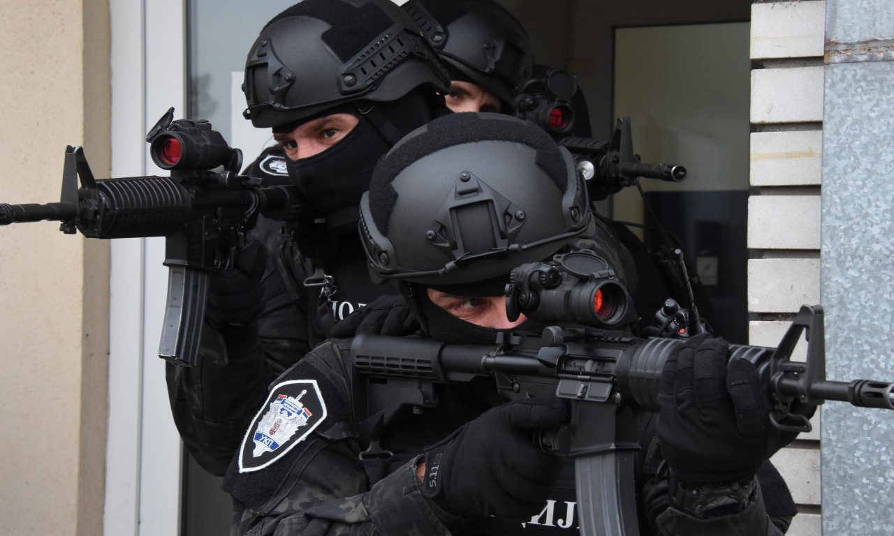 PRETRESAJU SE STANOVI NA 84 ADRESE! U toku je velika akcija policije i tužilaštva "Akciza"