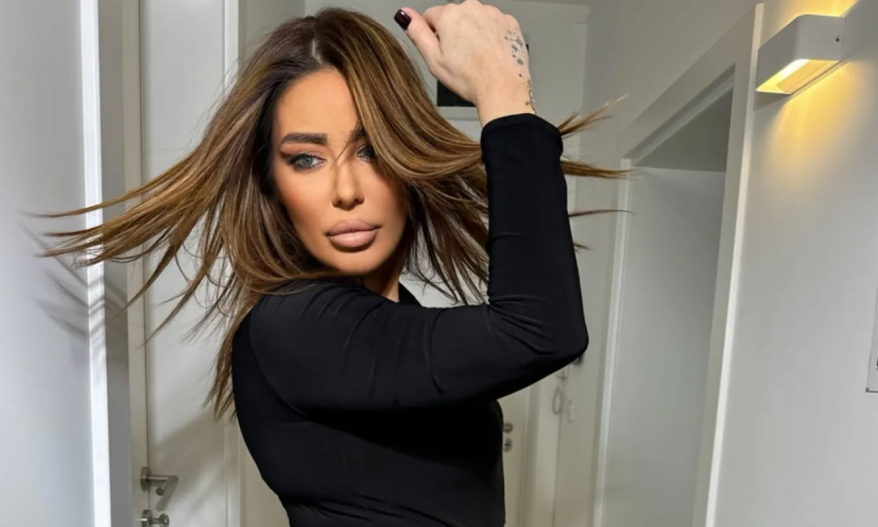 ANA NIKOLIĆ IZAZVALA BURU SNIMKOM SA ĆERKOM TAROM Kako je mala držala cigaretu i šta kažu komentari