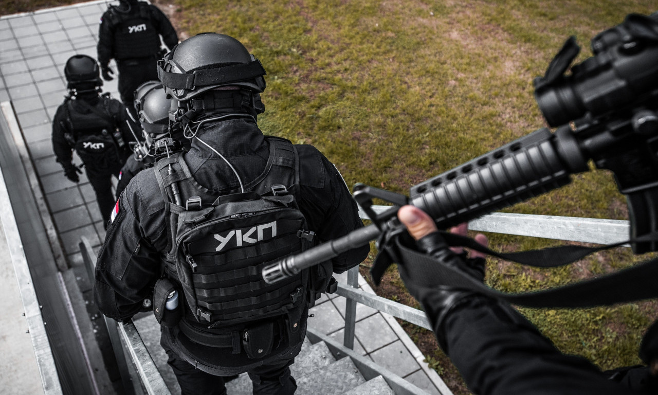SPREČENO UBISTVO U BEOGRADU! Velika akcija UKP - razbijen deo vračarske grupe!