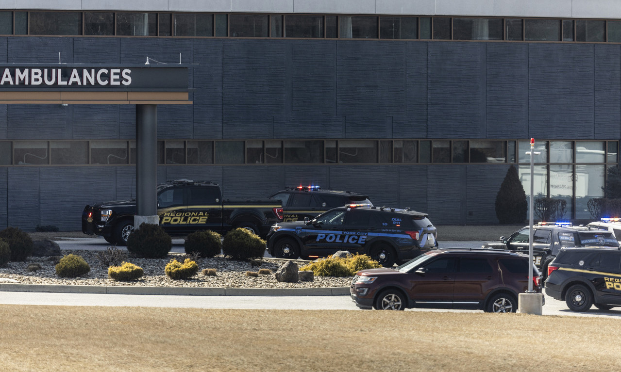 UBIJENO TROJE DECE I ŽENA Stravična pucnjava na Floridi - ranjena i devojčica (10)