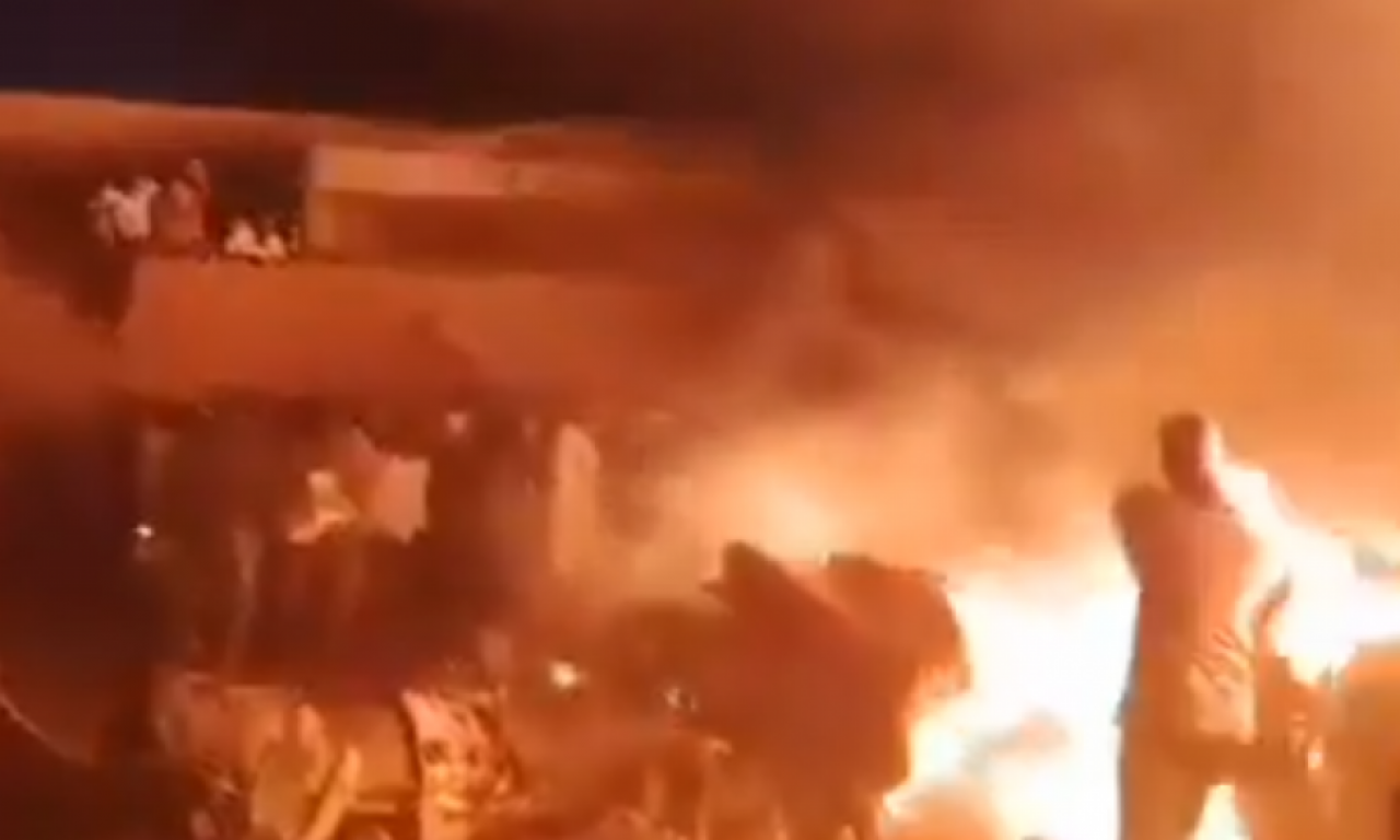MASAKR U DŽAMIJI U SUDANU Kukavički napad dronom tokom jutarnje molitve, na desetine mrtvih (FOTO + VIDEO)