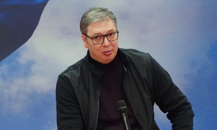 VUČIĆ SE ONESVESTIO! Drama na Floridi! Evo šta se dogodilo predsedniku Srbije