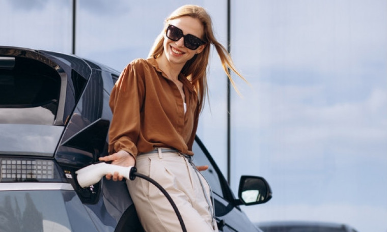 OVO JE NAJJEFTINIJI NOVI AUTO U SRBIJI Košta samo 10.990€ a evo šta nudi i kako se nosi s konkurencijom (FOTO)