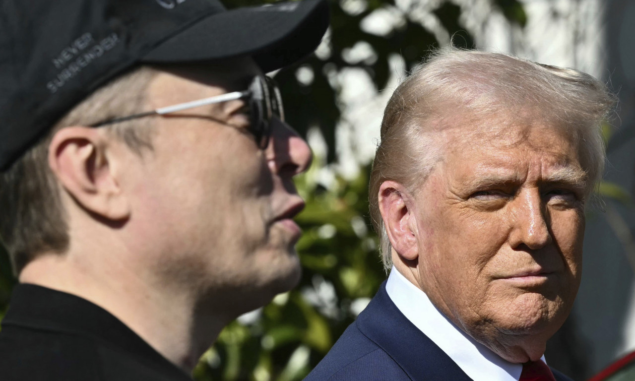 TRAMP PORUČIO MASKU: "Ostanite u administraciji SAD koliko god želite" Evo šta mu je milijarder odgovorio