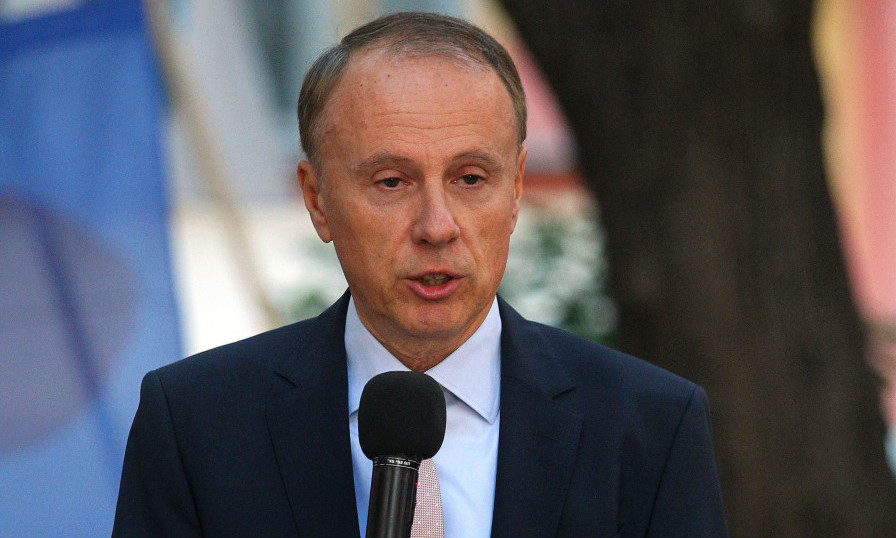 REKTOR ĐOKIĆ SE OBRATIO MINISTARSTVU PROSVETE Evo šta je predložio kao rešenje za studente