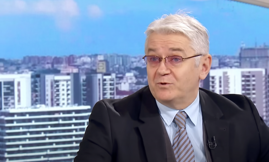 OGLASIO SE REKTOR O 15. MARTU Podržavam naše studente koji žele da uče!