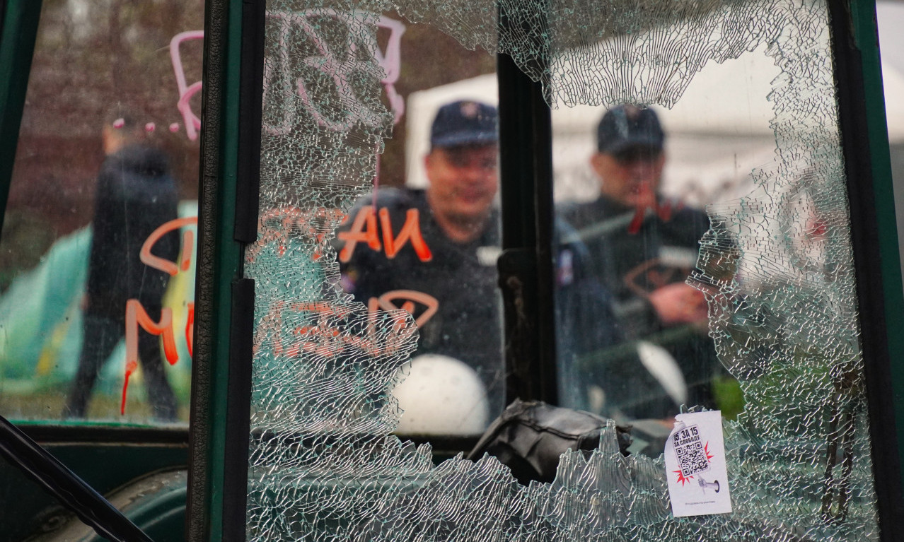 HAPŠENJE ZBOG RAZBIJANJA TRAKTORA U PIONIRSKOM PARKU Policija u velikoj akciji!