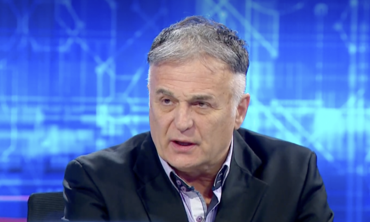 BRANISLAV LEČIĆ IMAO UDES! Poznato u kom je stanju glumac (FOTO)