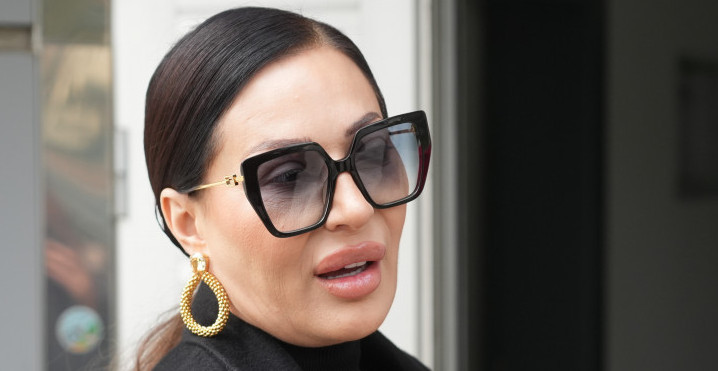 CECA U PRESKUPOM STAJLINGU Na aerodromu je niko nije prepoznao, a samo jedna stvar je 30.000 evra (FOTO)