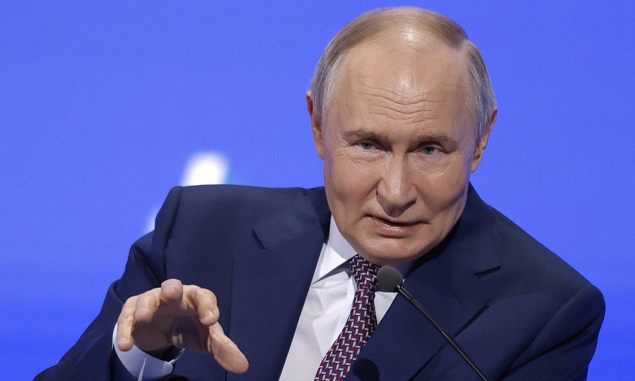 VLADIMIR PUTIN: Država će nastaviti da podržava ruske preduzetnike