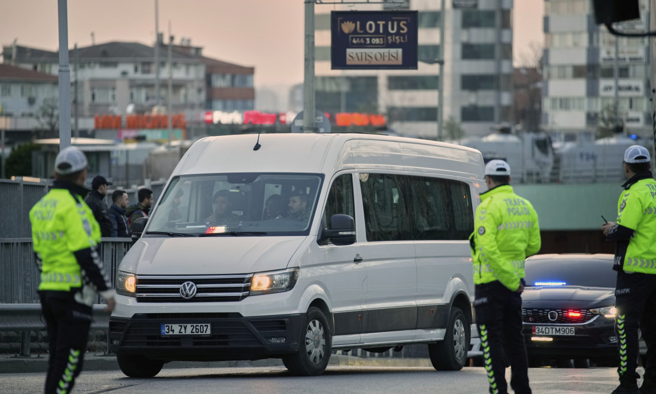 BRAĆA STARA 15 I 17 GODINA PRONAĐENA MRTVA U HOTELU Horor scene u Istanbulu