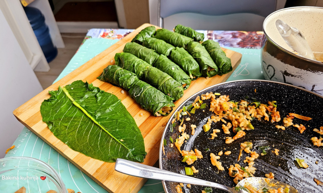 NAJUKUSNIJE SARMICE OD MLADOG ZELJA Po bakinom receptu mora da su dobre!