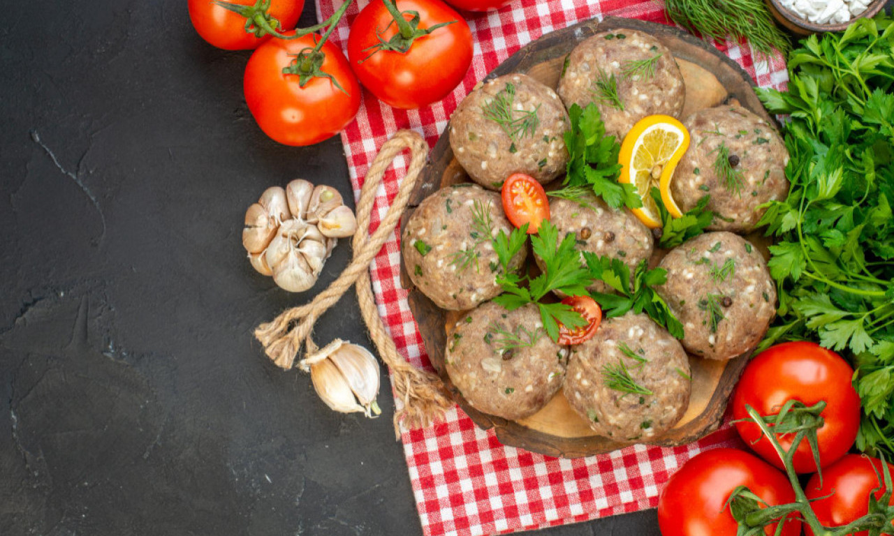 ĆUFTЕ OD SARDINA Neobičan ručak od običnih sastojaka!