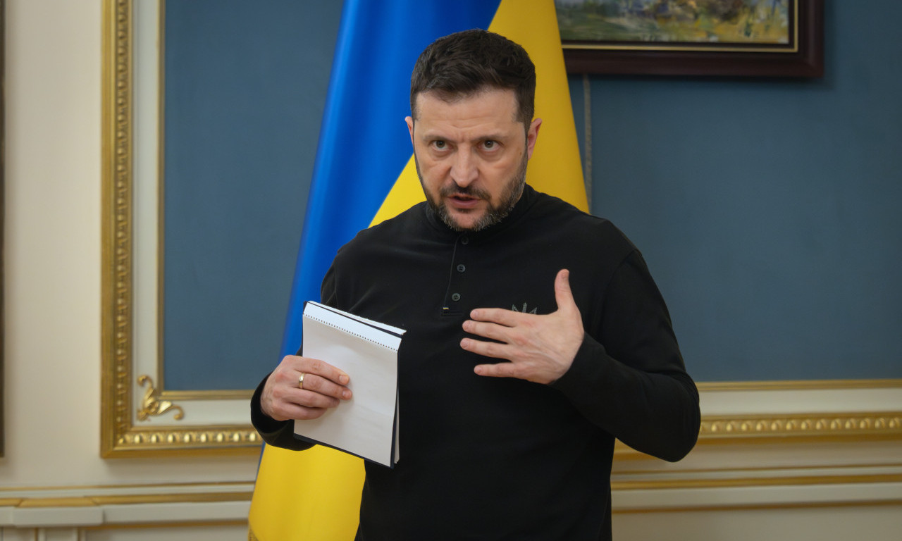 ZELENSKI POTPISAO! SAD SU MU "ODREŠENE" RUKE Rat između Ukrajine i Rusije je upravo postao drastično opasniji