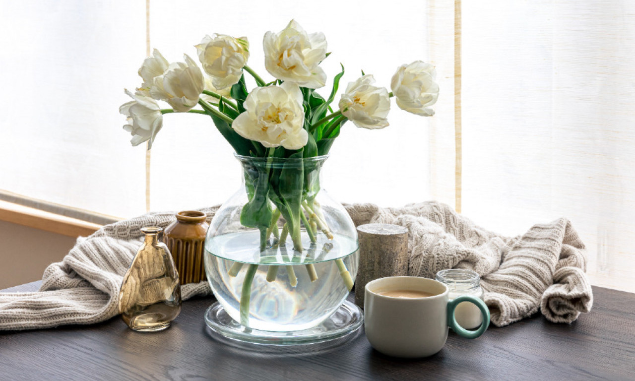 KOJE BILJKE MIRIŠU KAO PARFEM? Evo koje cveće i začini će vaš dom pretvoriti u oazu svežine