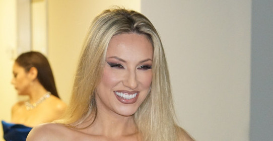 RADA MANOJLOVIĆ RASKINULA SA DEČKOM Pukla veza posle godinu dana, ovo nije mogla da trpi