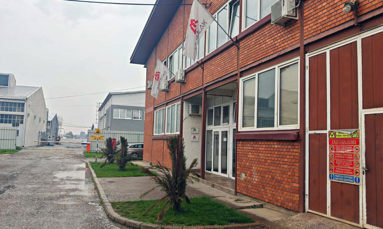 OPASAN OTPAD ISPUŠTALI U SAVU Zagadili vodu, vazduh i zemljište! Lisice stavljene četvorici (FOTO+VIDEO)