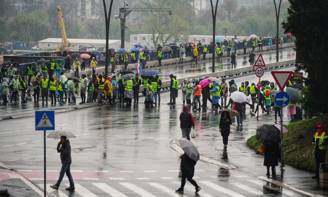 TOTALNI KOLAPS ZBOG BLOKADERA, HITNA POMOĆ KASNI NA INTERVENCIJE U gradu je havarija! Narod besni u kolonama (FOTO)