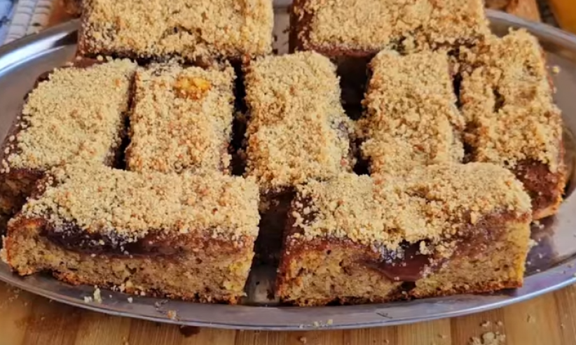 KOLAČ SA PLAZMOM I PEKMEZOM Da zasladite dušu, onako u jednom zalogaju!