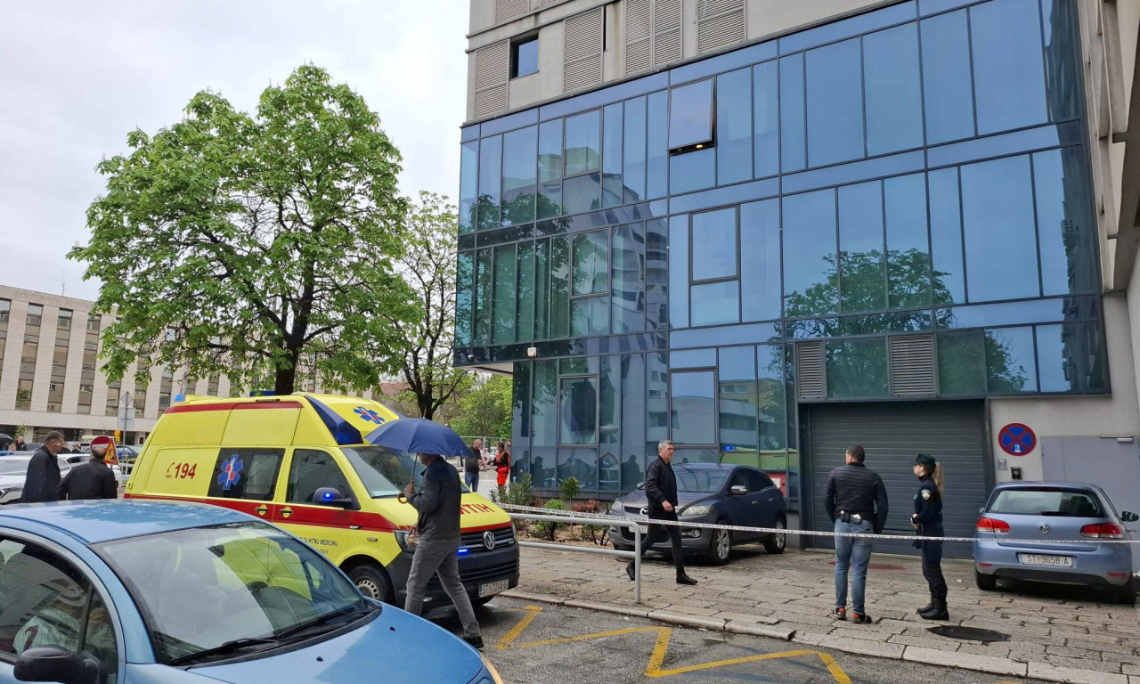 UNAKRSNA PALJBA U pucnjavi u centru grada smrtno stradao mladić, grad u blokadi (FOTO)