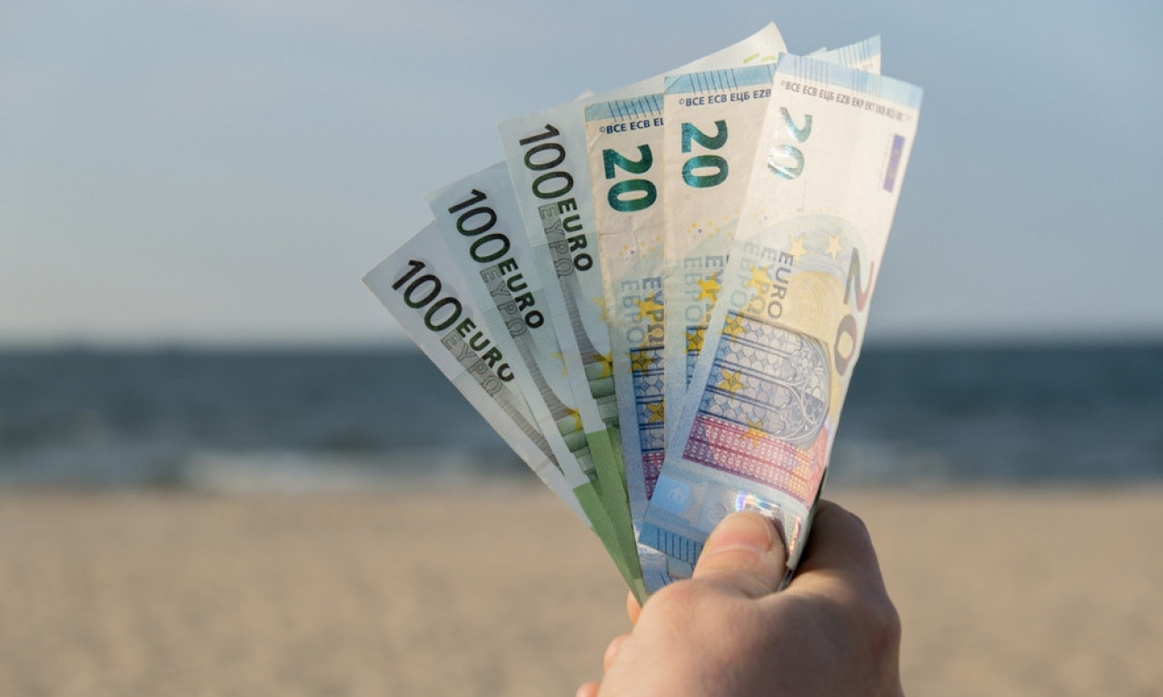 SRBI POLUDELI ZA OVIM DESTINACIJAMA Letovanje za 299 evra, hotel 4 zvezdice i sve uključeno!