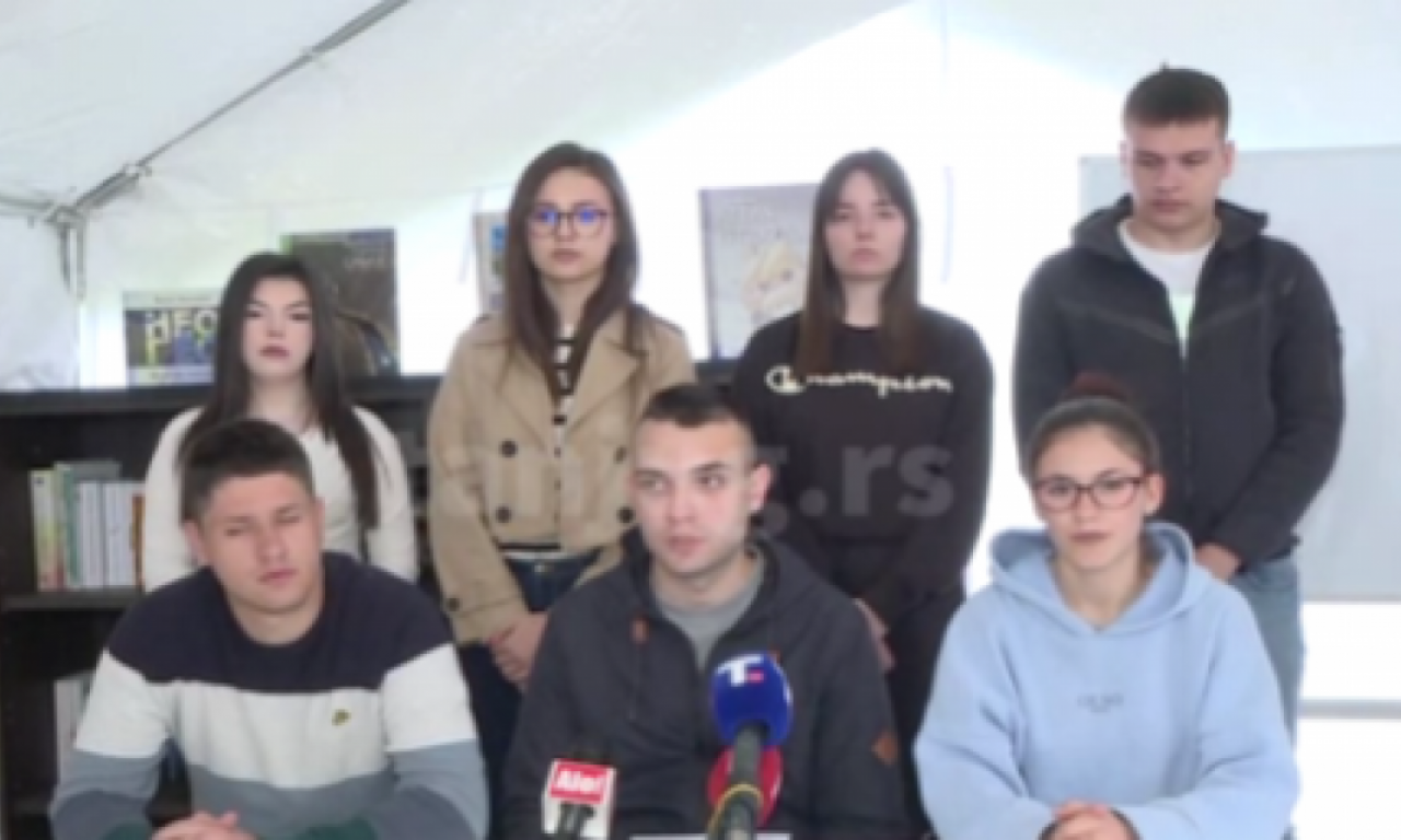 STUDENT LALOŠEVIĆ: Uputili smo ponovo poziv rektoru Đokiću i dekanima da nas posete sutra