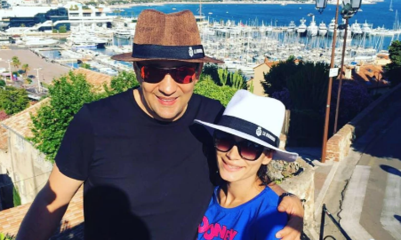 NIKAD VIĐENA FOTOGRAFIJA ŽELJKA RUTOVIĆA SA ŽENOM Neutešna Mirjana ne može da dođe sebi: "Čekaj me, da opet..." (FOTO)