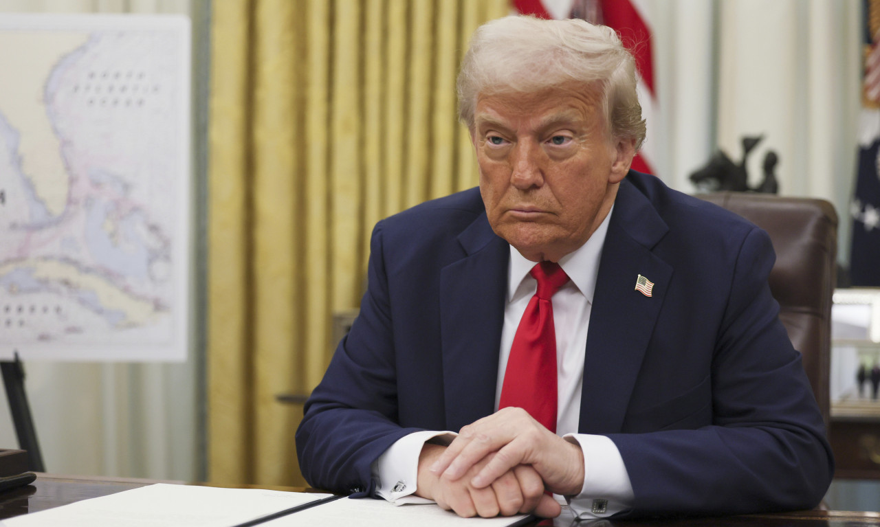 ŠOK! TRAMPOVO MENTALNO ZDRAVLJE POD LUPOM Ili je doktorka opsednuta Donaldom, ili bi svet trebalo da se zabrine?