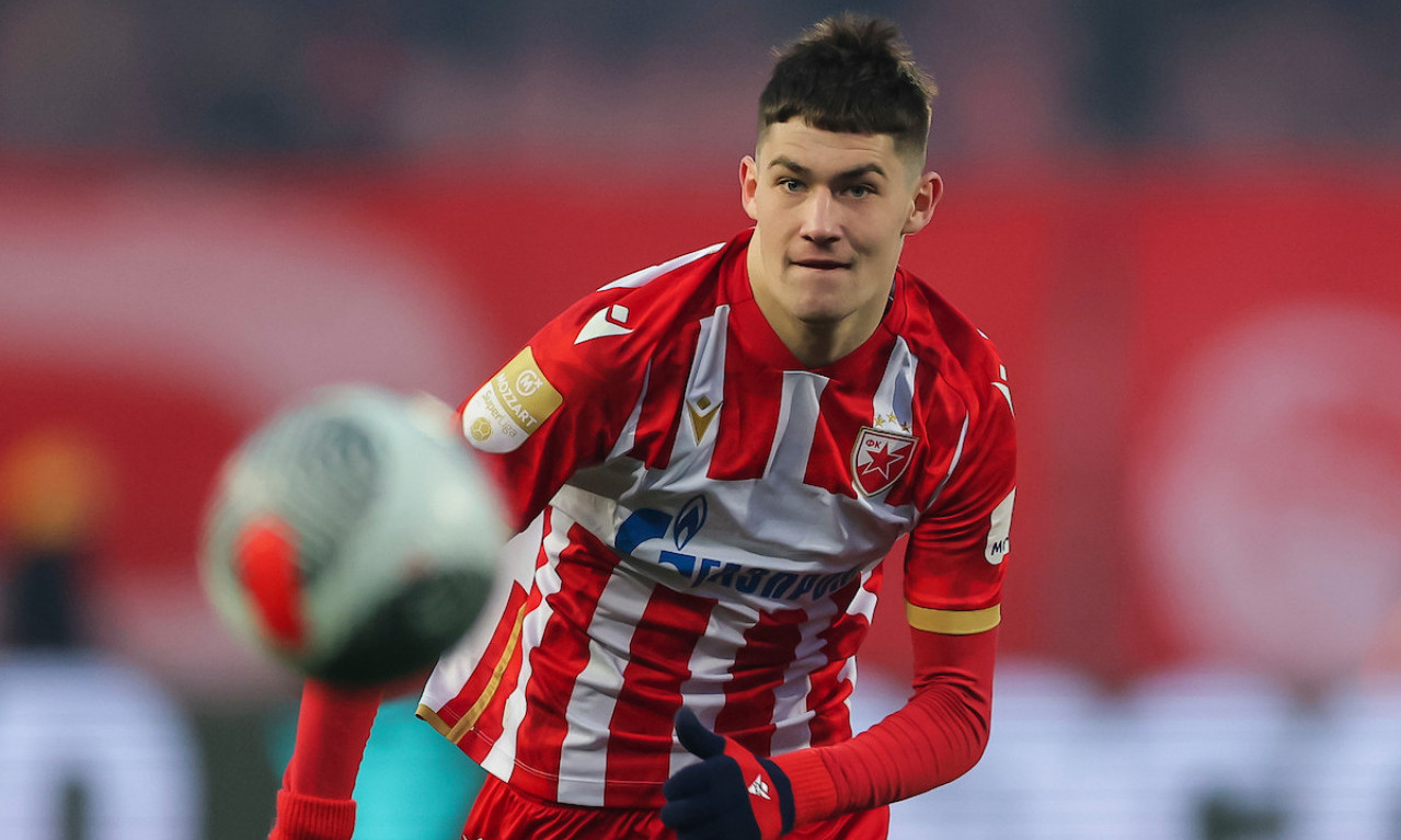 ZVEZDA PRODALA MAKSIMOVIĆA! Mesi ide u klub iz Liga petice - imamo najveći transfer u istoriji srpskog fudbala