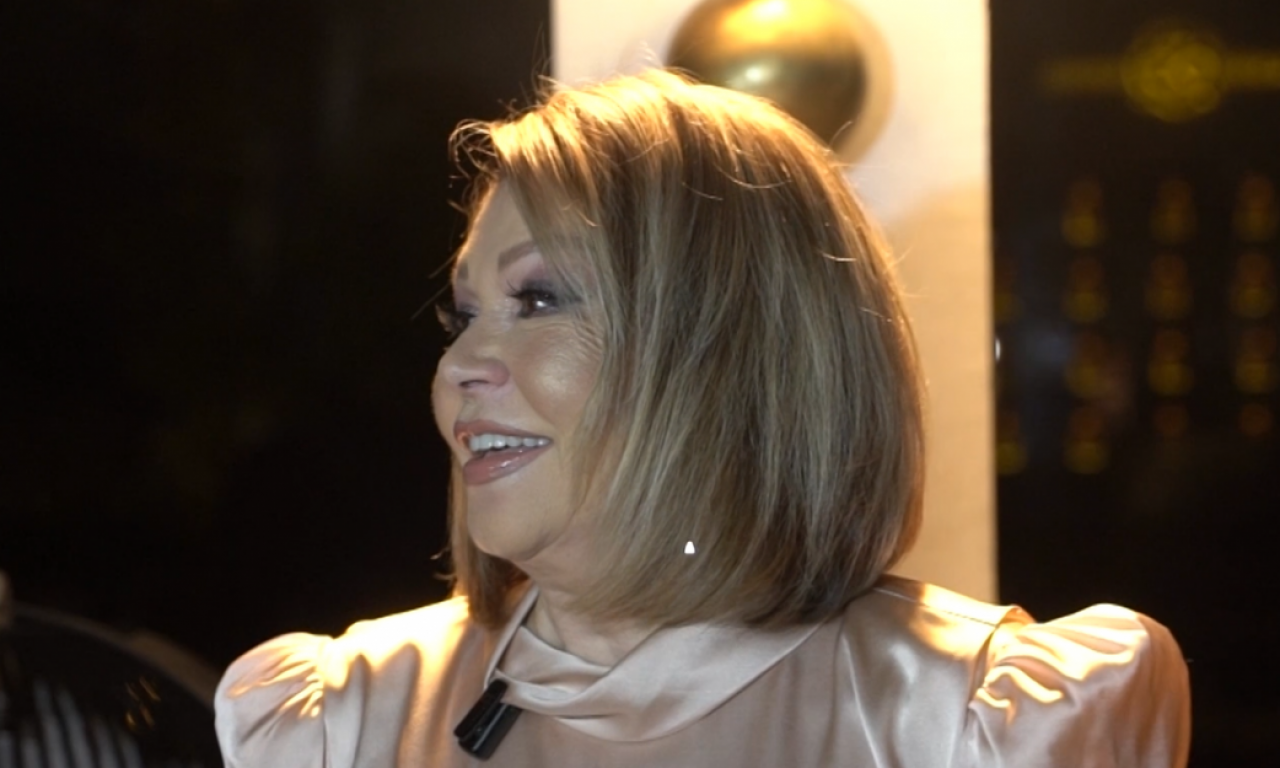 "BRESKVICA JE JAKO ZANIMLJIVA..." Neda Ukraden o mlađoj koleginici koja liči na nju (VIDEO)