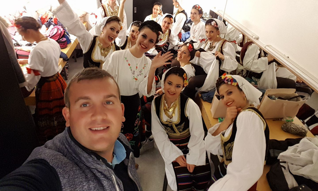 MILOŠ ČUVA SELO DA SE NE UGASI Ovo je njegova taktika, a sve je počelo zbog nemilog događaja: "Teško je, ali..."