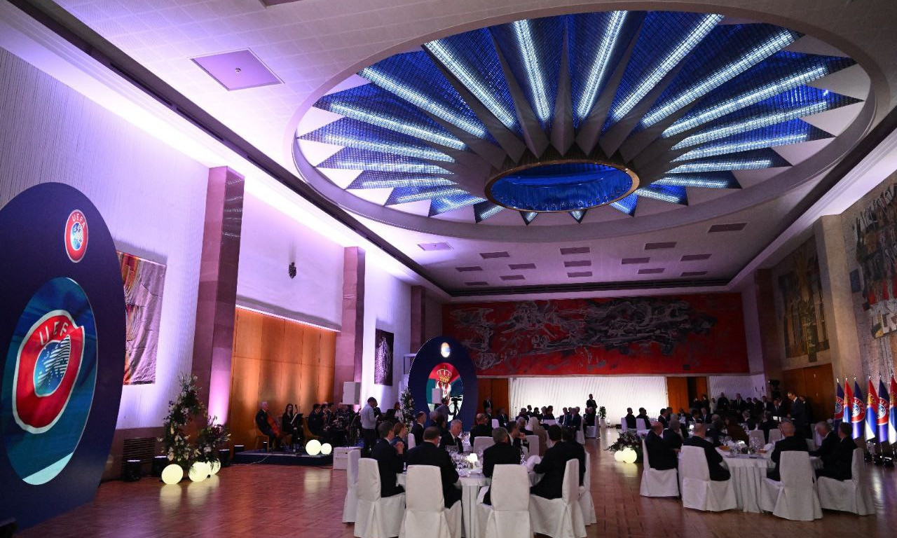 ODRŽAN SASTANAK FSS: Kakva je budućnost srpskog fudbala?